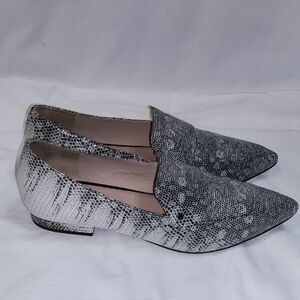 27 Naturalizer LORNA Slip-on Black and White Snakeskin Women's Loafers